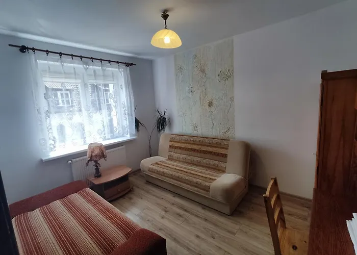 Goscinne Perlowa Проживание в семье